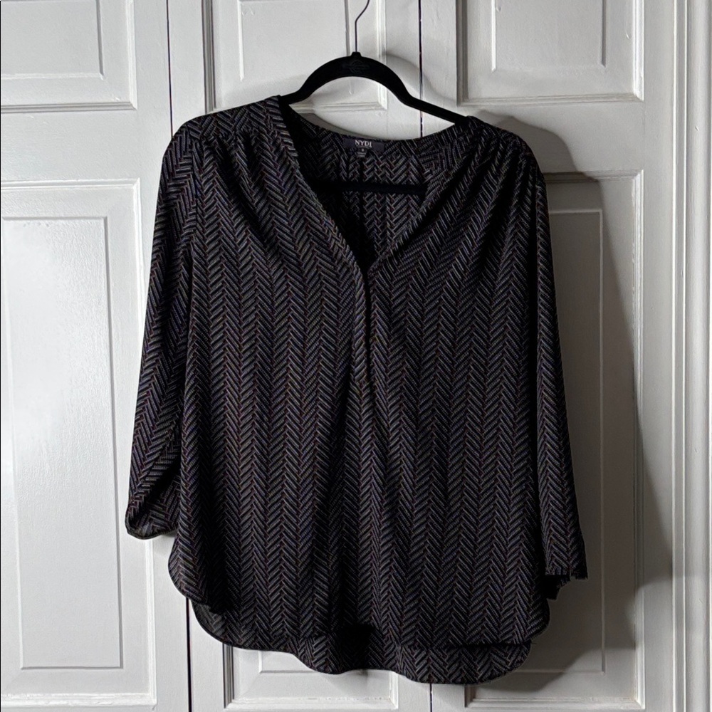 NYDJ Black Chevron-Print V-Neck Long Sleeve Blouse sz Sm